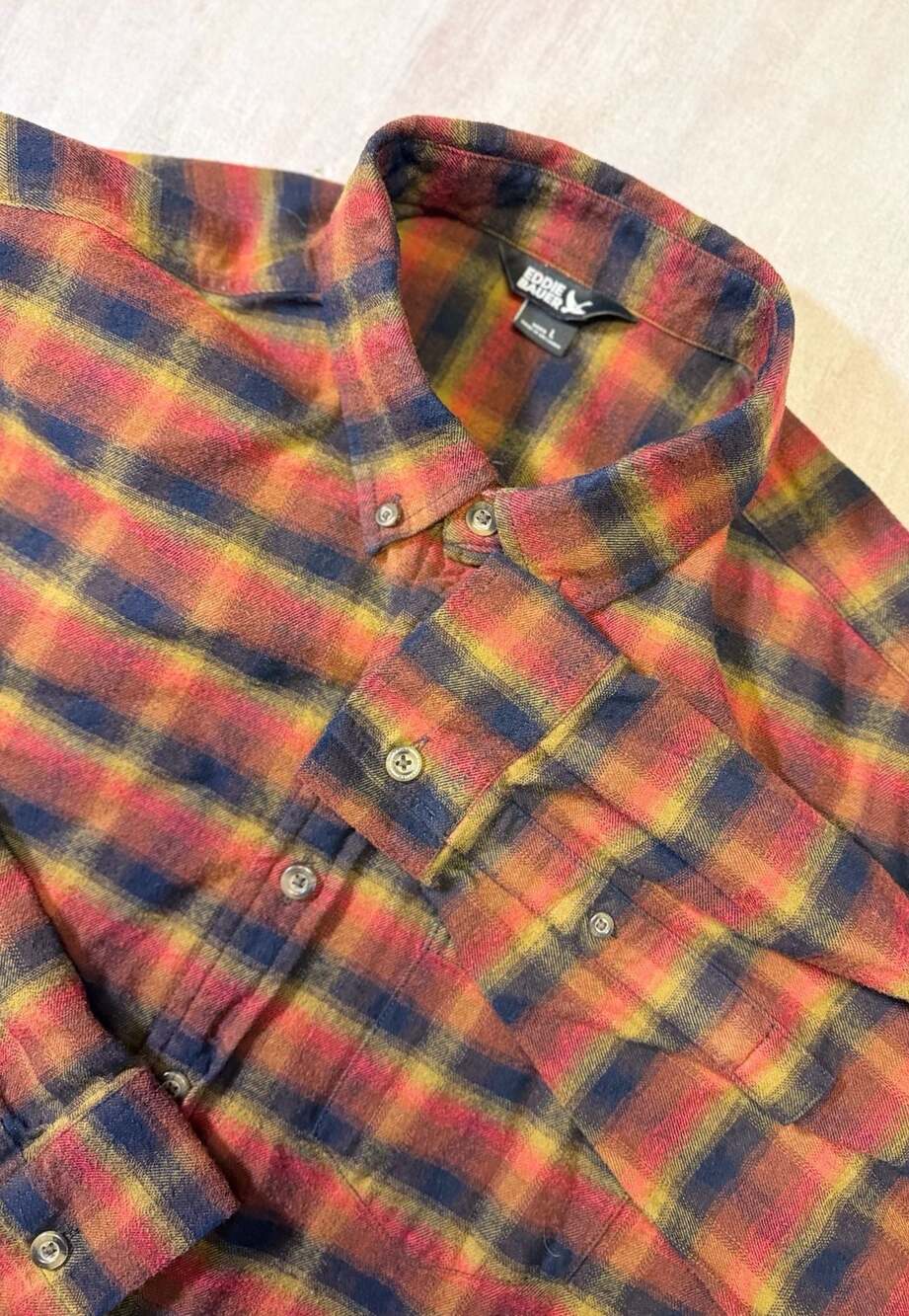 Eddie Bauer Men's Plaid Flannel Button Down Shirt Size Large